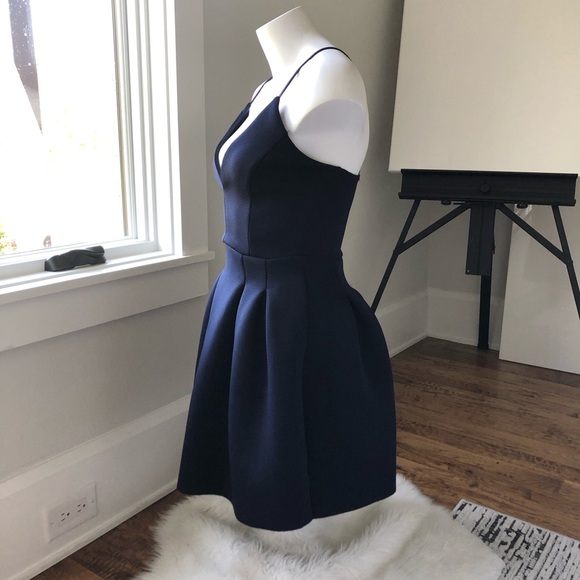 Windsor Navy Cocktail Dress S Plunge Neckline - Picture 4 of 7